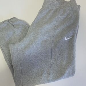 Nike Oversized Light Gray Sweatpants
